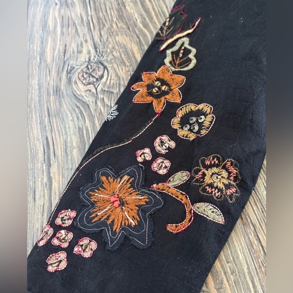 VTG Laura Ashley Black Embroidered Beaded Floral Button Front Jacket Blazer Lg - Picture 9 of 10